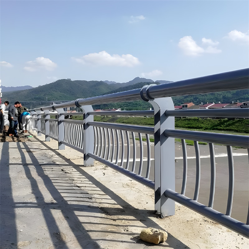 桥梁护栏